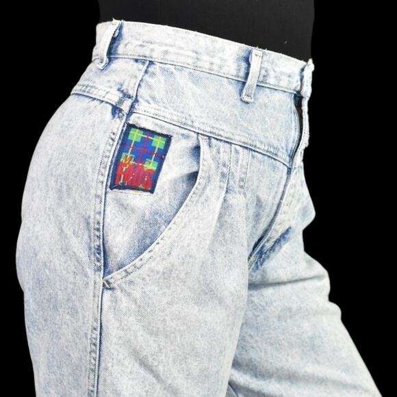 Vintage Stonewashed Jeans Blue Light Wash Denim Yoked Pleated Bareback Size 6 - Picture 5 of 16